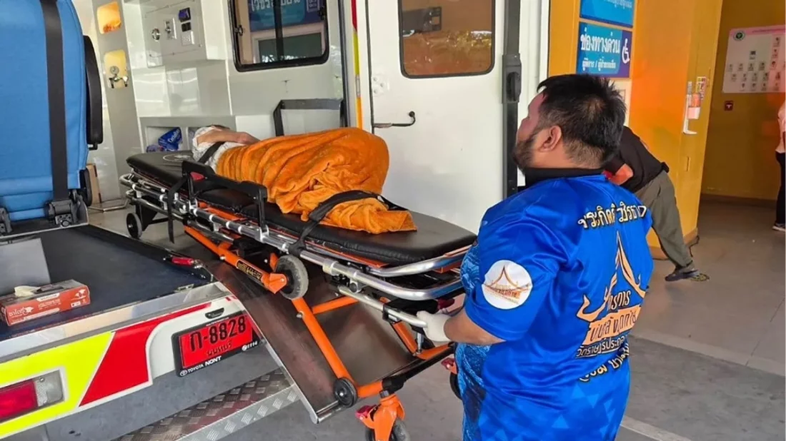 মন্দিরে দাহ করার সময় কফিনে নড়ে উঠলেন থাই নারী, জীবিত উদ্ধার