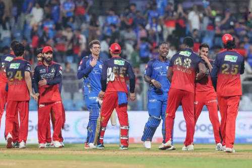 আইপিএলে দীর্ঘতম ম্যাচের রেকর্ড, ৪ ঘণ্টার বেশি উত্তেজনার লড়াই