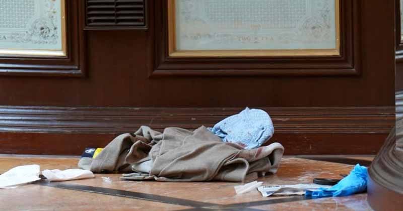 ইংল্যান্ডে প্রতি মাসে গড়ে ছুরিকাঘাতে দুই শিশুর প্রাণ যাচ্ছে