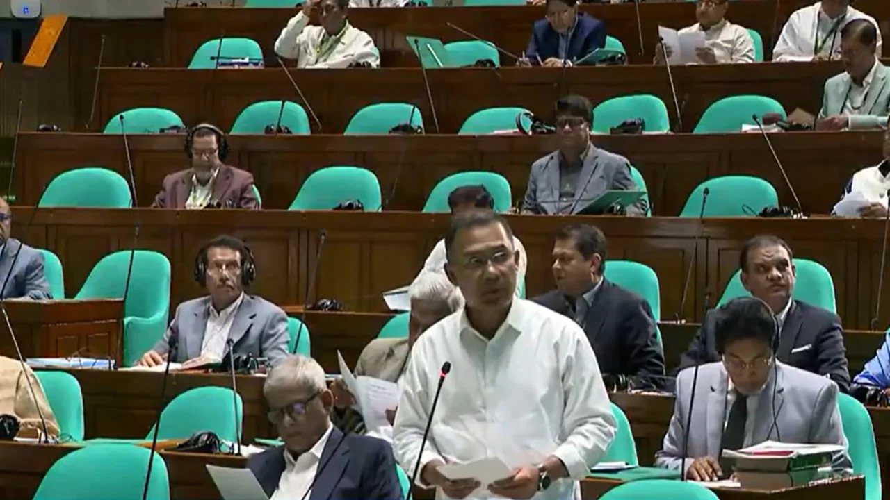 পুরো দেশেই বেসিক সুবিধা গড়ে তোলার পরিকল্পনা প্রধানমন্ত্রীর