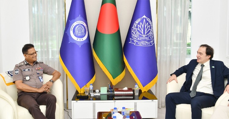 বাংলাদেশি ‘ফুটবলপ্রেমীদের’ আন্তর্জাতিক পরিসরে তুলে ধরার পরিকল্পনা আর্জেন্টিনার রাষ্ট্রদূতের