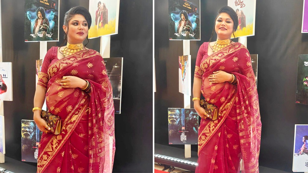 দ্বিতীয় বিয়ে ও মা হওয়ার খবর দিলেন মৌসুমী