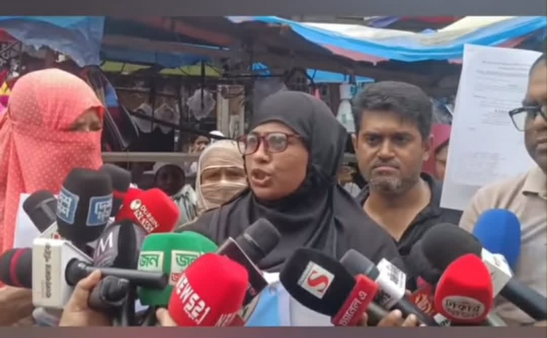 রূপনগরে ওয়াকফ স্টেটের জমি নিয়ে বিক্ষোভ-মানববন্ধন, দখল ও বরাদ্দে অনিয়মের অভিযোগ