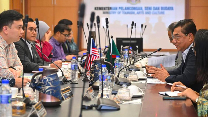 বাংলাদেশ ও মালয়েশিয়ার মধ্যে পর্যটন ক্ষেত্রে সহযোগিতা জোরদারে বৈঠক