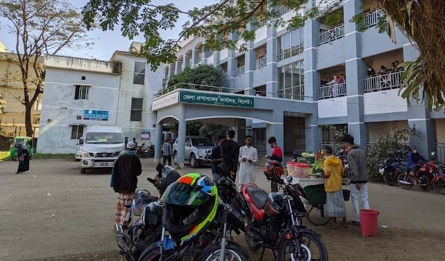 ডিসির মিডিয়া সেলের মোবাইল নম্বর হ্যাক করে টাকা দাবি