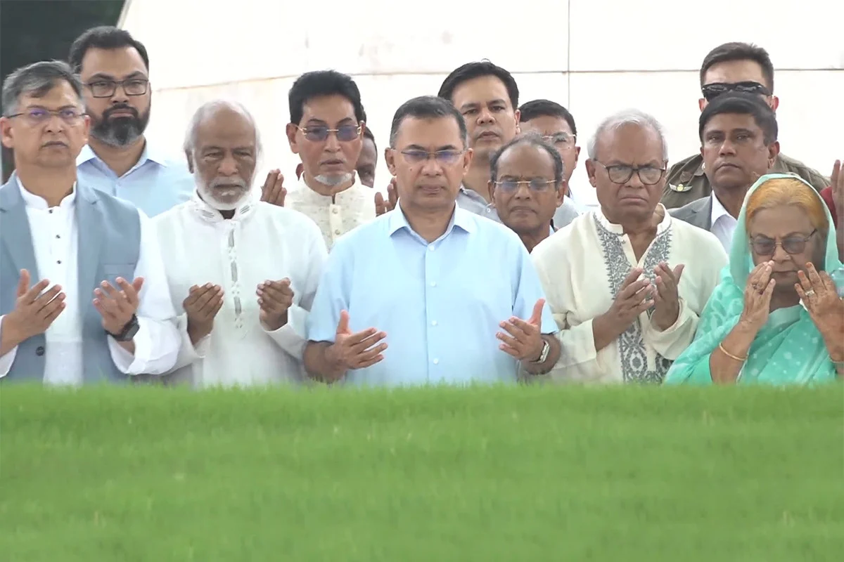 বিএনপির ৪৮তম প্রতিষ্ঠাবার্ষিকী জিয়াউর রহমান ও খালেদা জিয়ার কবরে প্রধানমন্ত্রীর শ্রদ্ধা