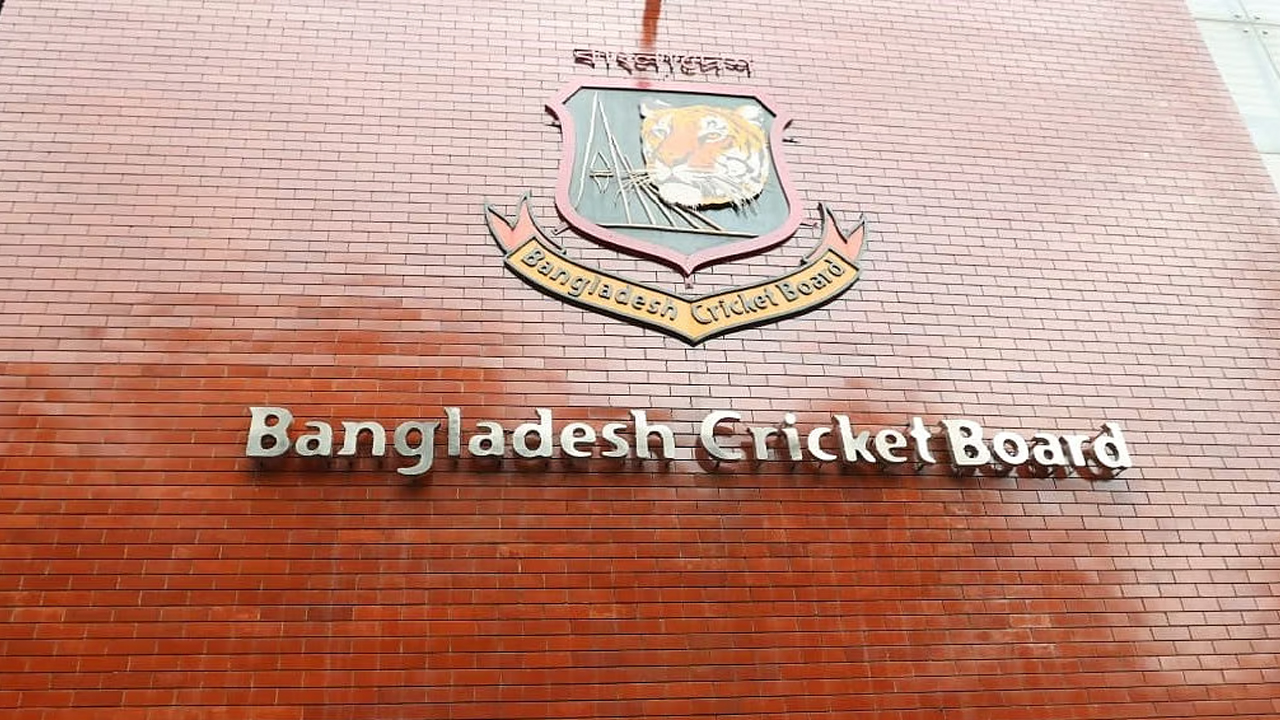 ক্রিকেটারদের ম্যাচ ফি বাড়ানোর ঘোষণা বিসিবির