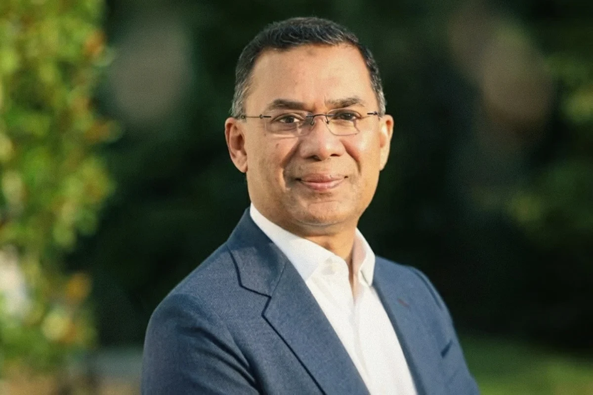 মোংলায় নৌঘাঁটিতে পৌঁছেছেন প্রধানমন্ত্রী