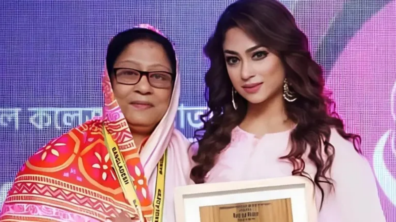 মা হারালেন চিত্রনায়িকা পপি