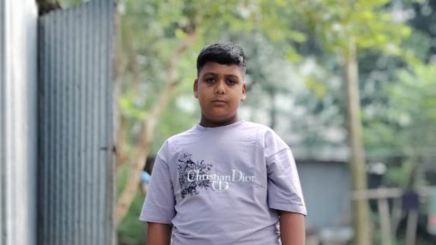 সাভারে ভুল চিকিৎসায় ১১ বছর বয়সী শিশুর মৃত্যু, হাসপাতাল ভাঙচুর