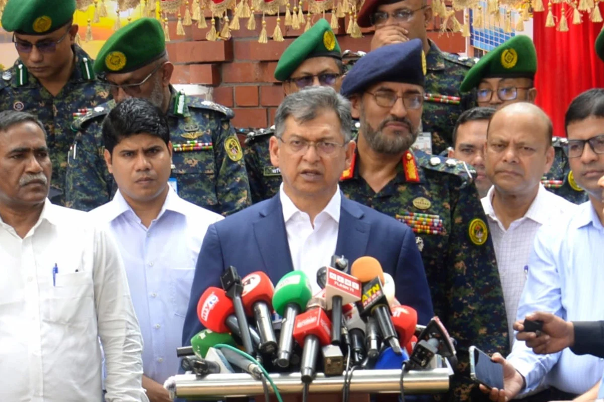যৌথ অভিযান নয়, আইনশৃঙ্খলা বাহিনীর সমন্বিত কার্যক্রম নিয়মিত প্রক্রিয়া: স্বরাষ্ট্রমন্ত্রী