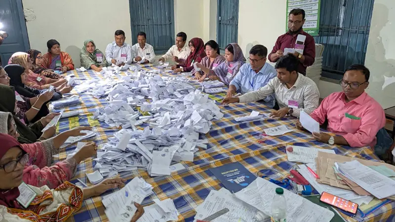 ঠাকুরগাঁও-১ উপনির্বাচনের ভোটগ্রহণ শেষ, চলছে গণনা
